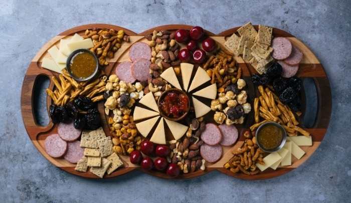 Montana Block Round Charcuterie Board